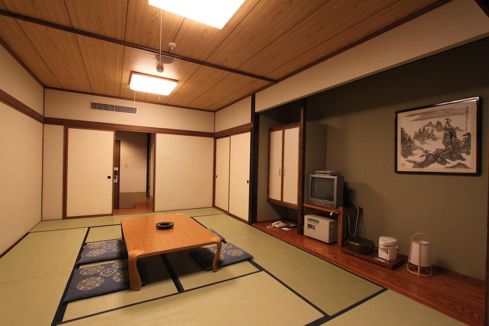 Tokachi Makubetsu Onsen Grandvrio Hotel Obihiro Exterior foto