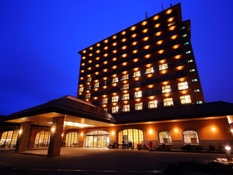 Tokachi Makubetsu Onsen Grandvrio Hotel Obihiro Exterior foto